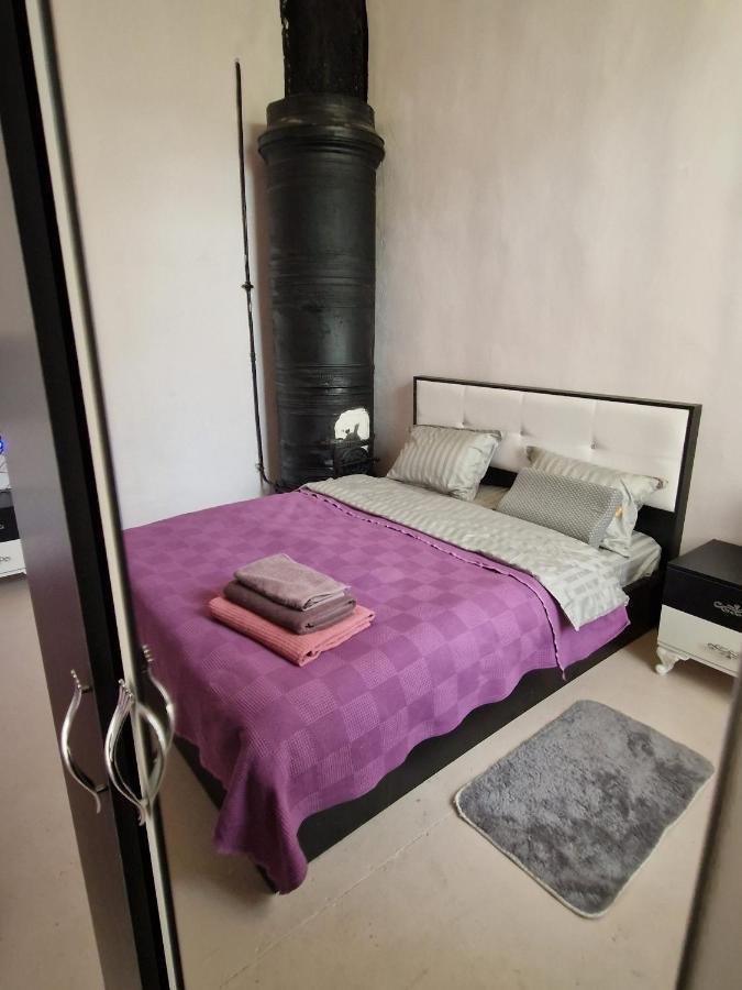 Cozy Apartment Near 28 Mall Баку Екстериор снимка