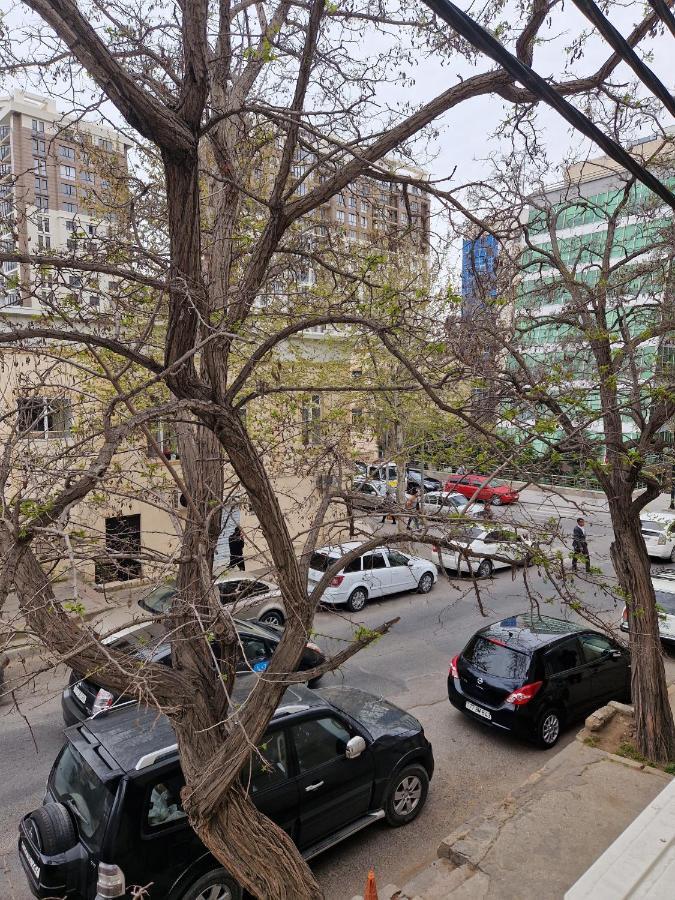 Cozy Apartment Near 28 Mall Баку Екстериор снимка